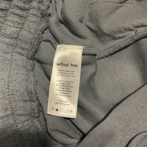 Aritzia Wilfred - Picture 7 of 11